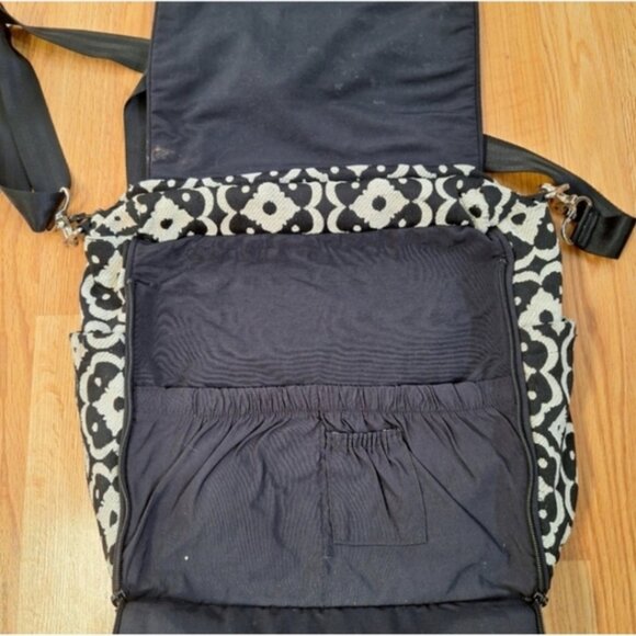 PETUNIA PICKLE BOTTOM Abundance Boxy Backpack Diaper Bag with Changing Pad - Picture 6 of 12